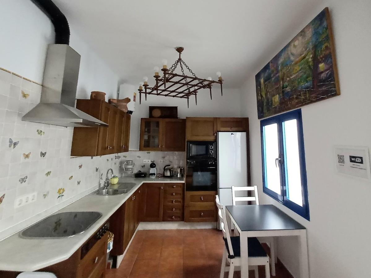 Casa Pescado A La Sombra De Un Drago Apartment Аресифе Екстериор снимка